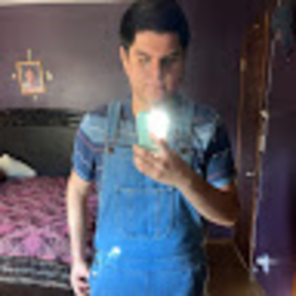 Meet your Posher, Jesús - Picture 1 of 1